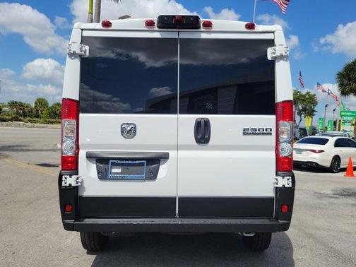2023 RAM ProMaster 2500 Base
