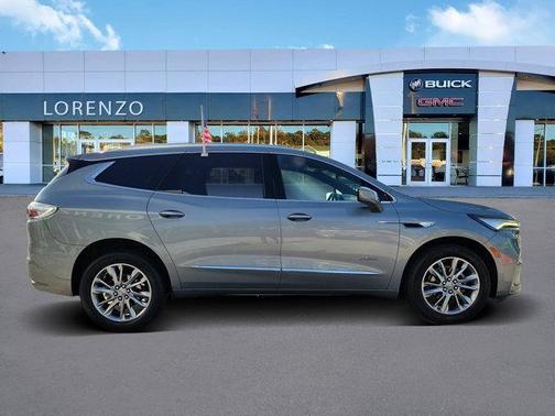 2023 Buick Enclave Avenir