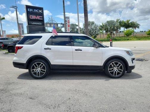 2019 Ford Explorer sport