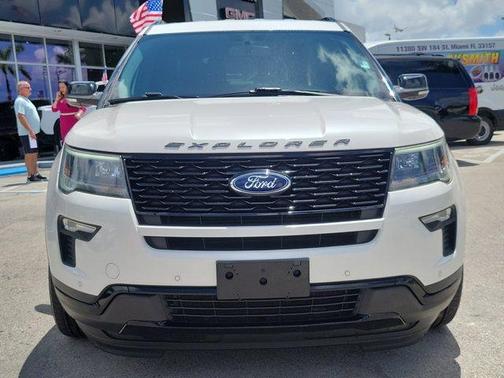 2019 Ford Explorer sport