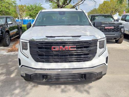 2025 GMC Sierra 1500 Pro