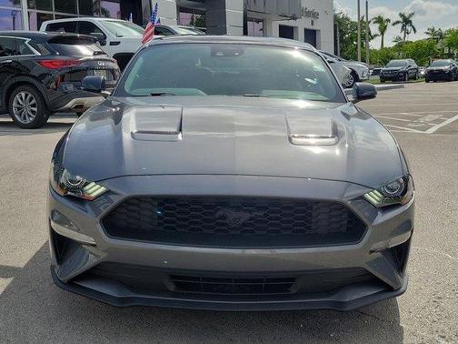 2022 Ford Mustang EcoBoost Premium