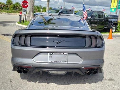 2022 Ford Mustang EcoBoost Premium