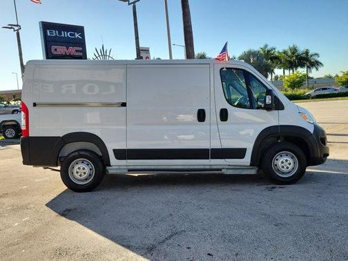 2023 RAM ProMaster 2500 Base
