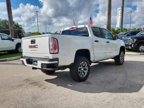 2022 GMC Canyon AT4