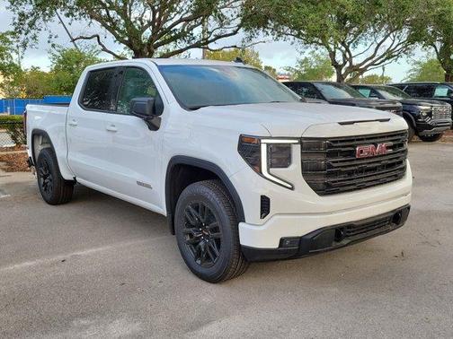 2025 GMC Sierra 1500 Elevation