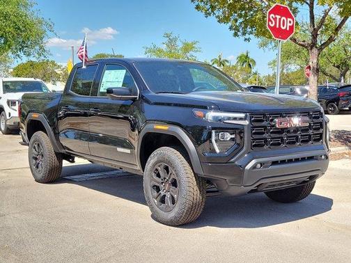2025 GMC Canyon 2WD Elevation