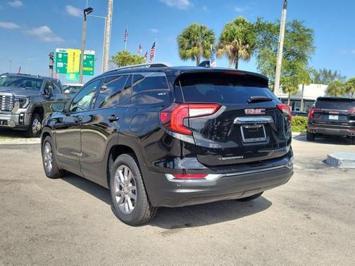 2022 GMC Terrain SLT