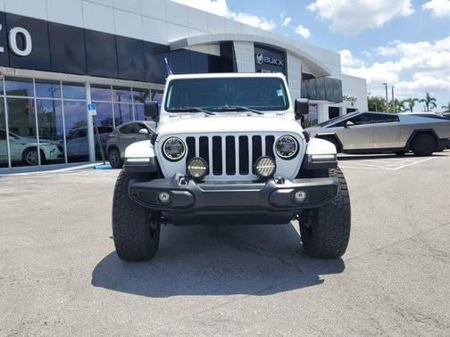 2021 Jeep Wrangler Unlimited Sahara Altitude