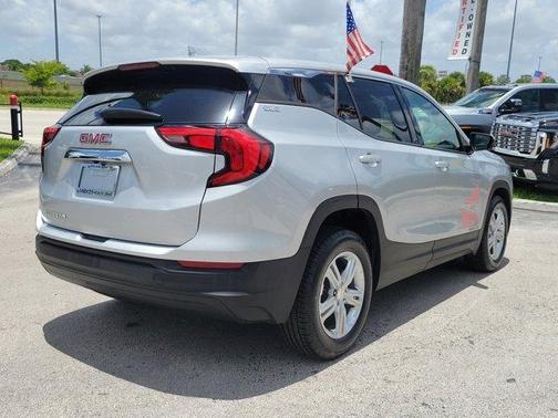 2020 GMC Terrain SLE