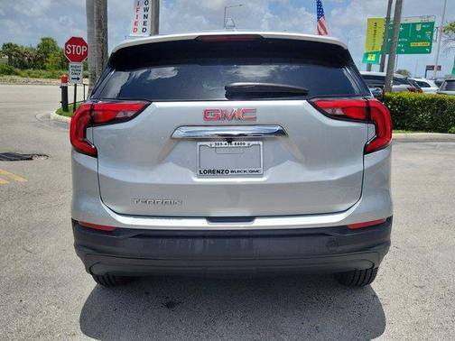 2020 GMC Terrain SLE