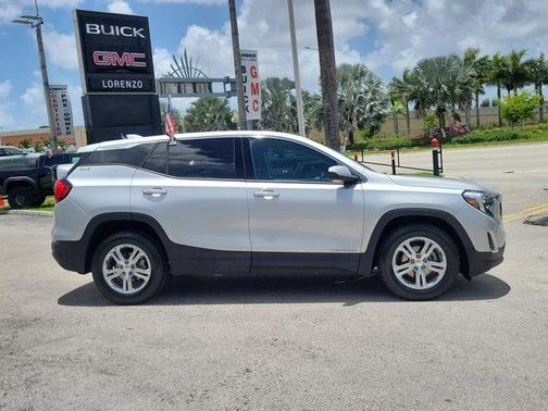 2020 GMC Terrain SLE