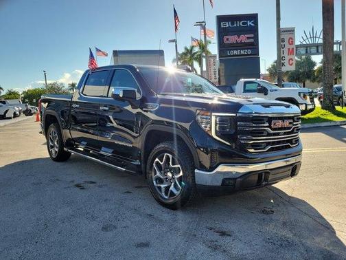 2024 GMC Sierra 1500 SLT