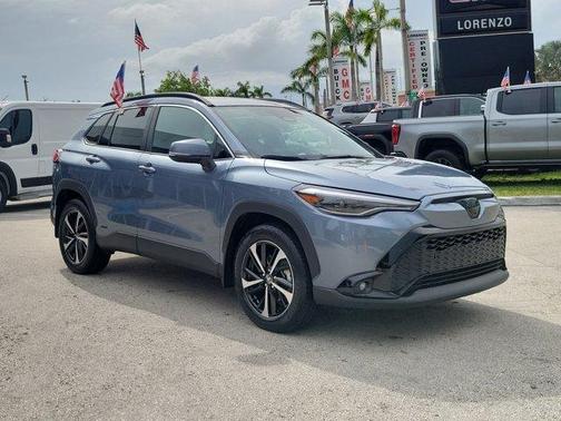 2024 Toyota Corolla Cross Hybrid XSE