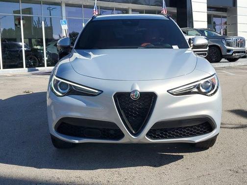 2022 Alfa Romeo Stelvio Sprint