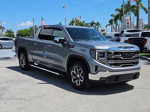 2023 GMC Sierra 1500 SLT