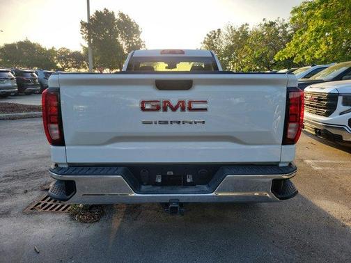2025 GMC Sierra 1500 Pro