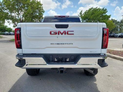 2025 GMC Sierra 2500 SLT