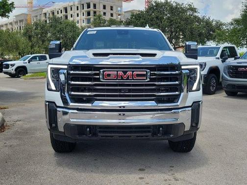 2025 GMC Sierra 2500 SLT
