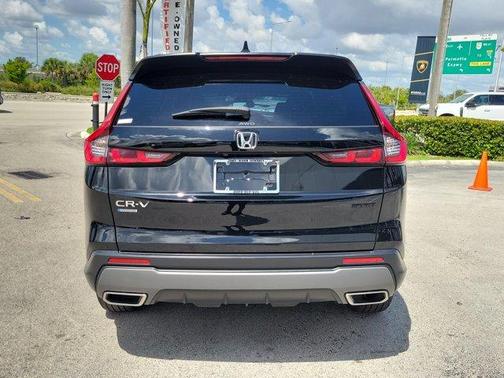 Crystal Black Pearl 2025 Honda CR-V Hybrid Sport