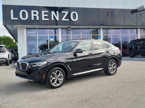 2024 BMW X4 xDrive30i