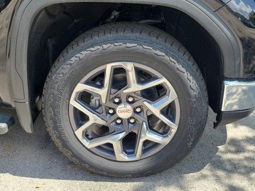 Onyx Black 2026 GMC Sierra 1500 SLT