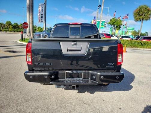 2020 Nissan Frontier SV