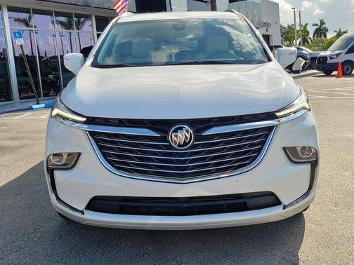 2022 Buick Enclave Essence