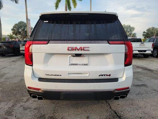 2025 GMC Yukon AT4 Ultimate