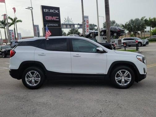 2021 GMC Terrain SLE