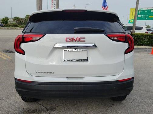2021 GMC Terrain SLE