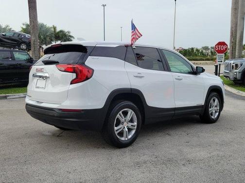 2021 GMC Terrain SLE