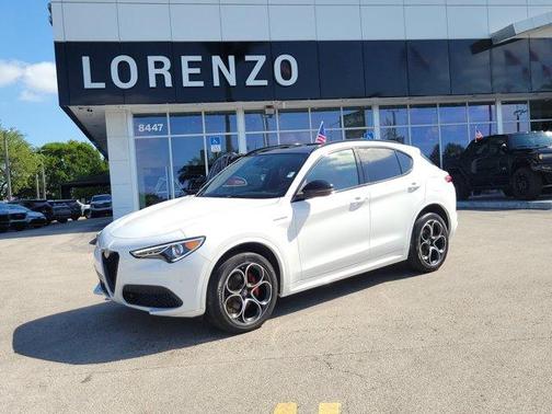 2022 Alfa Romeo Stelvio Ti