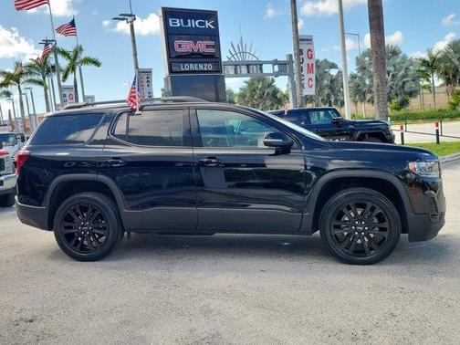 2023 GMC Acadia SLE