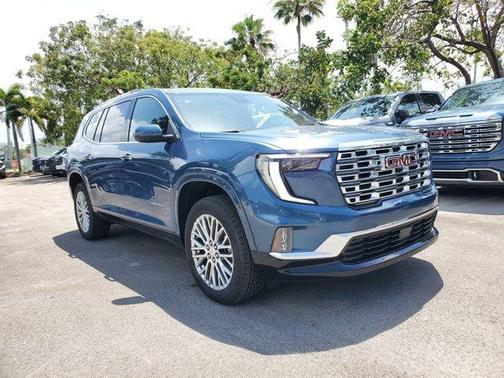 2025 GMC Acadia Denali