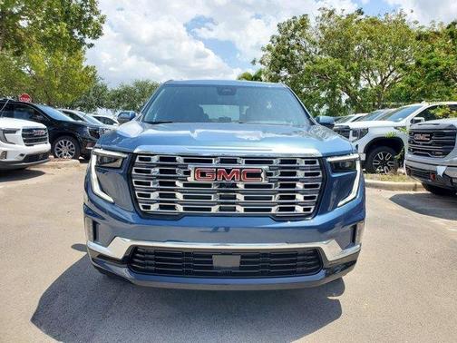 2025 GMC Acadia Denali