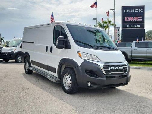 2023 RAM ProMaster 2500 Base