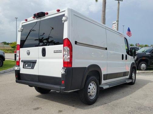 2023 RAM ProMaster 2500 Base
