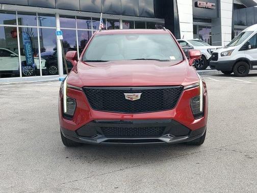 2024 Cadillac XT4 Sport