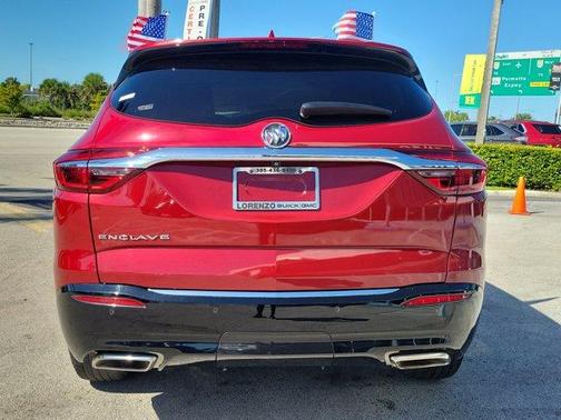 2021 Buick Enclave Essence