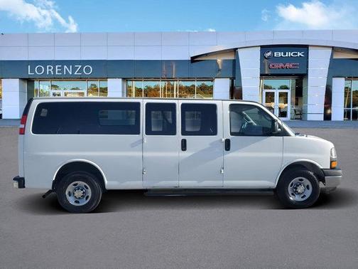 2020 Chevrolet Express 3500 LT