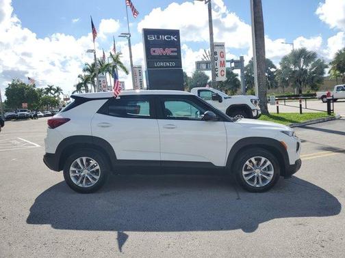 2023 Chevrolet Trailblazer LS