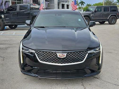 2025 Cadillac CT4 Luxury