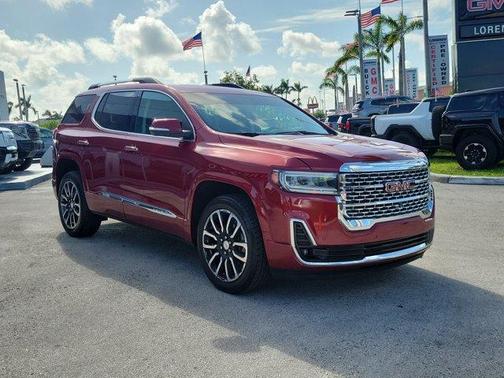 2020 GMC Acadia Denali