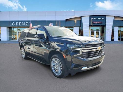 2023 Chevrolet Suburban LT