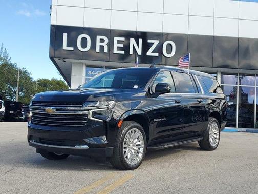 2023 Chevrolet Suburban LT