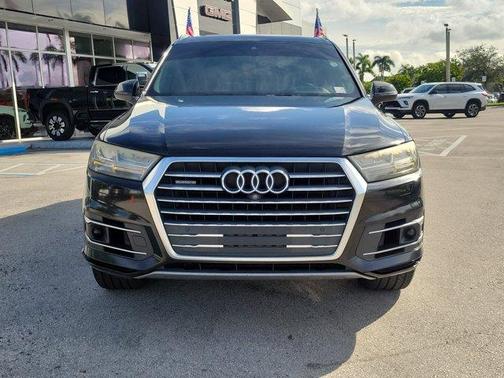 2017 Audi Q7 3.0T Prestige