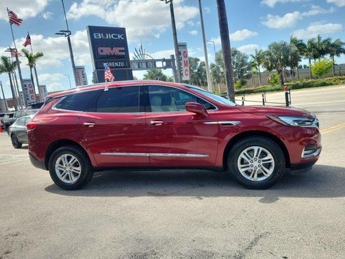 2020 Buick Enclave Essence