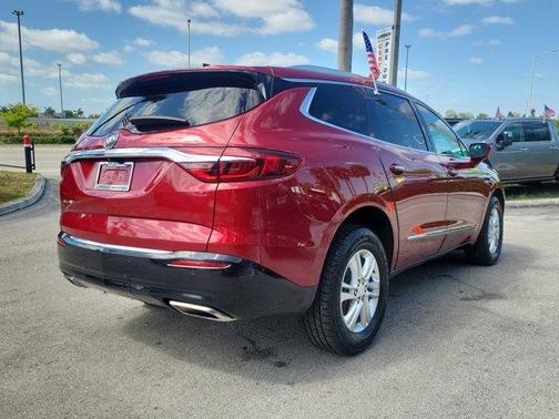 2020 Buick Enclave Essence