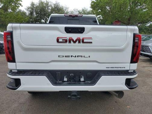 2025 GMC Sierra 2500 Denali